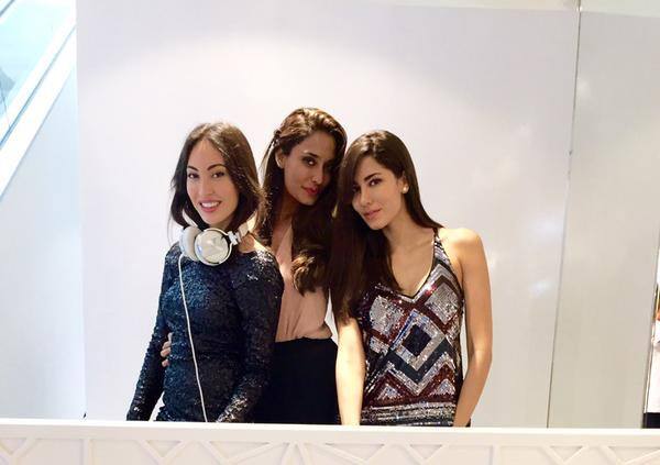 With the girls last night at #hmindia launch party In delhi. Twitter@HaydonLisa