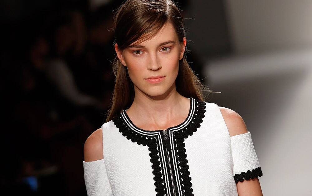 A model wears a creation for Singapore-born, Paris-based fashion designer Andrew GN's Spring-Summer 2016 ready-to-wear fashion collection, presented during the Paris Fashion Week in Paris.