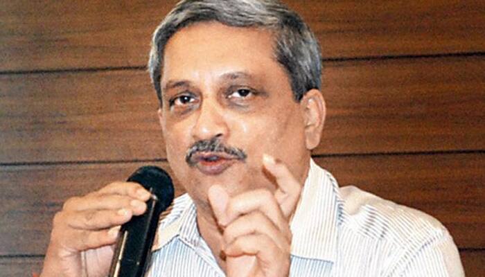 Parrikar hits out at Nawaz Sharif, says India doesn&#039;t need advice about troops in Siachen