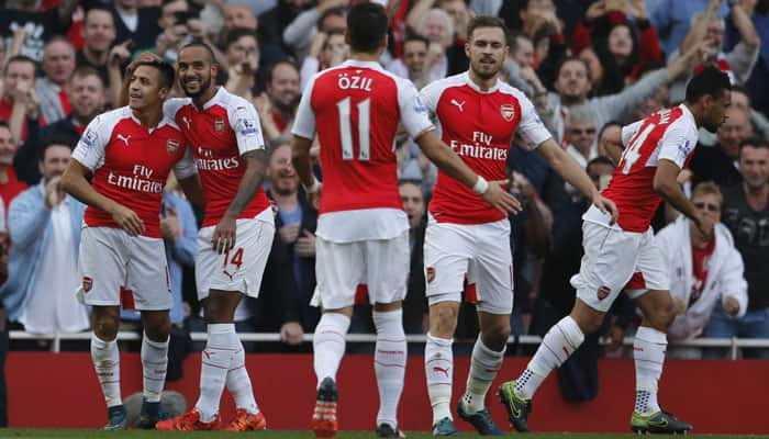 EPL 2014-15: Arsenal outgun Manchester United 3-0, Liverpool draw Everton 1-1 in Merseyside derby