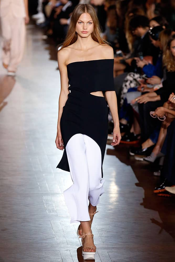 A model wears a creation as part of Stella McCartney's Spring-Summer 2016 ready-to-wear fashion collection, presented during the Paris Fashion Week in Paris.