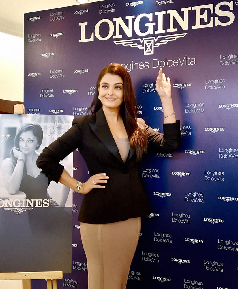 Bollywood actress and Longines Ambassador of Elegance Aishwarya Rai Bachchan unveiling the new Longines DolceVita collection in New Delhi.