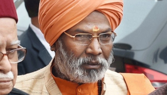 Ready to kill, get killed to save cows: Sakshi Maharaj