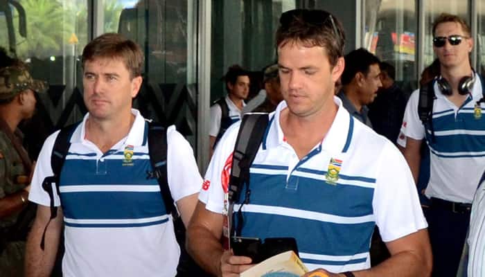 South Africa, India fly into Kolkata for last T20