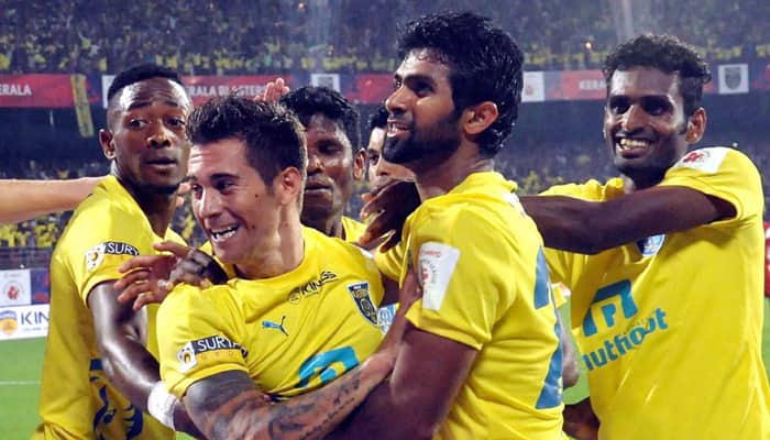 ISL 2015: Resonant Kerala Blasters thrash NorthEast United 3-1
