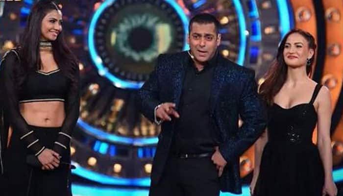  Bigg Boss 9 premiere: Salman Khan introduces inmates in &#039;double trouble&#039; style!
