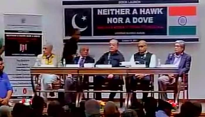 Unfazed by Shiv Sena threat, ex-Pak Minister Kasuri&#039;s book launched in Mumbai