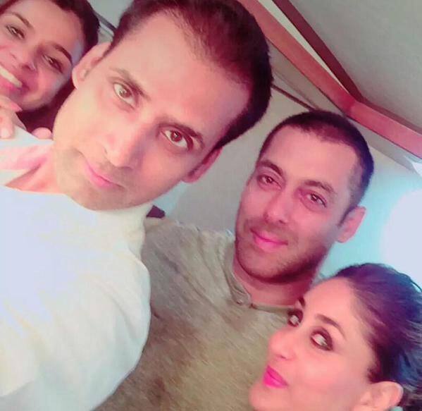 One more picture of @BeingSalmanKhan ,Kareena Kapoor & her team - Twitter@KareenaUpdates