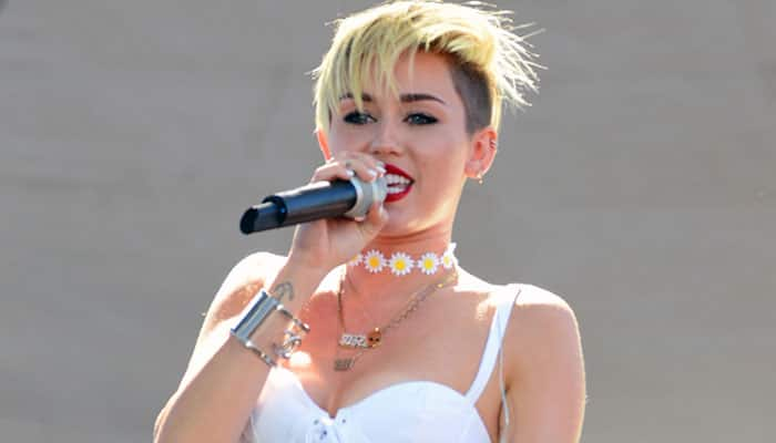 Miley Cyrus planning nude concert with The Flaming Lips