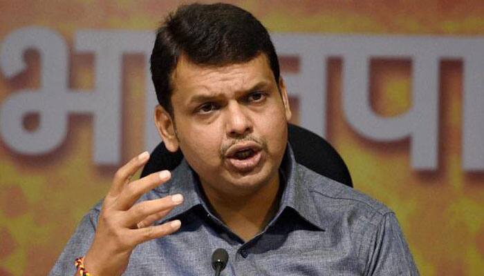 After SC order, Maharashtra CM Devendra Fadnavis says &#039;govt still favours ban on dance bars&#039;