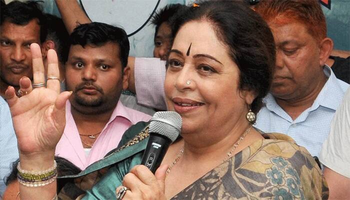 Need to revive handloom industry: Kirron Kher 