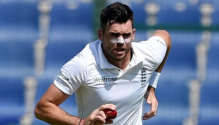 1st test: James Anderson double strike leaves Pakistan in trouble