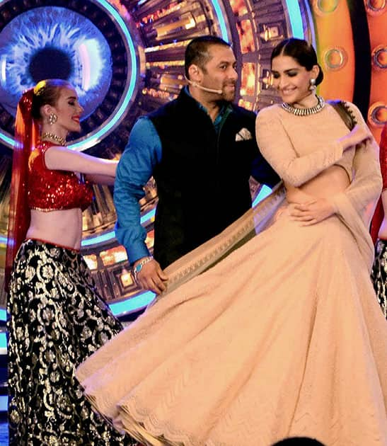 Salman Khan and Sonam Kapoor perform during promotion their film Prem Ratan Dhan Payo on the set of Bigg Boss in Mumbai.