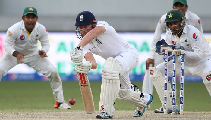 2nd Test, Day 4: Pakistan press for victory after Younis Khan&#039;s hundred against England