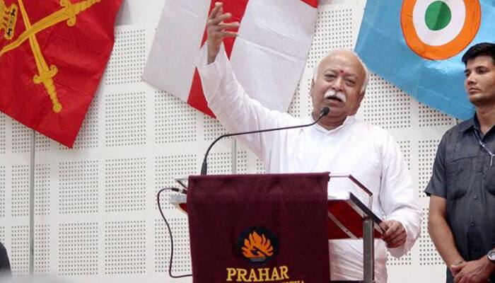 People with petty minds divide the world: Mohan Bhagwat