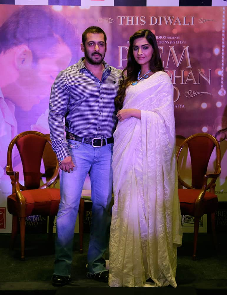 Salman Khan and Sonam Kapoor pose at an event to promote their upcoming movie ' Prem Ratan Dhan Payo' in New Delhi.