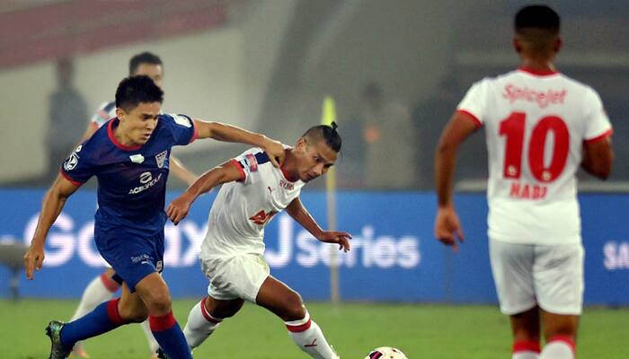 ISL 2015: Robin Singh&#039;s last minute goal helps Delhi Dynamos salvage draw against Mumbai FC