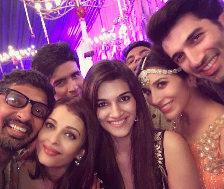 SOPHIE CHOUDRY :-Tku my beautiful Ash & Abhi @bachchan for an epic Diwali night #selfie #diwali #bachchans #whatanight #friends #happyfaces @manishmalhotra05 @kritisanon @adityaroykapoor @ashesinwind #aishwaryaraibachchan #aboutlastnight -instagram