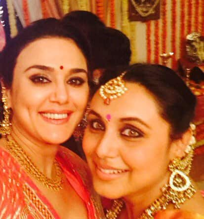 Never seen Rani look so beautiful & glow as much as she did on Diwali Night  #pregnantdoll #glow #friends ❤ Ting - Twitter@realpreityzinta