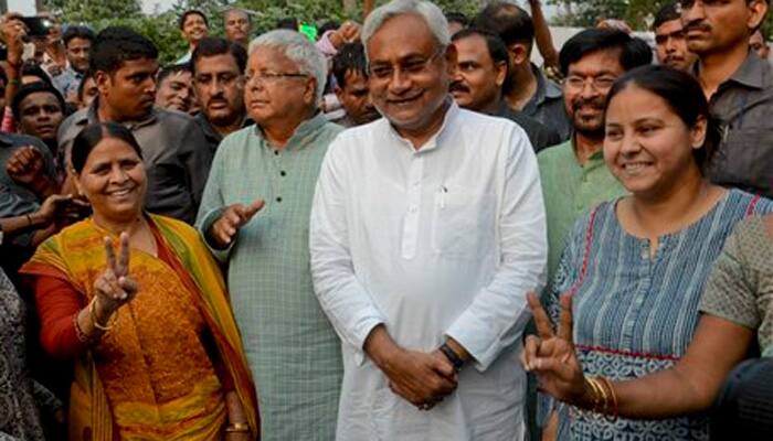 Nitish Kumar set to be elected leader of Grand Alliance