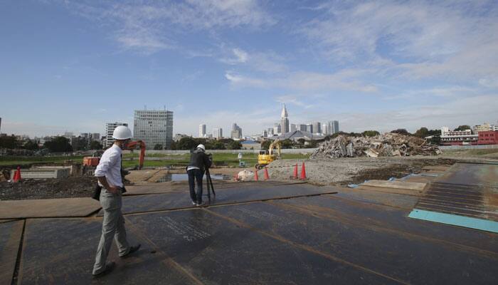 Japan to launch 2020 Olympics stadium work in 2017