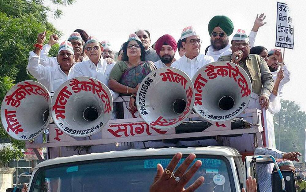 Delhi Congress leaders during a protest against the Delhi government at Vidhan Sabha in Delhi.