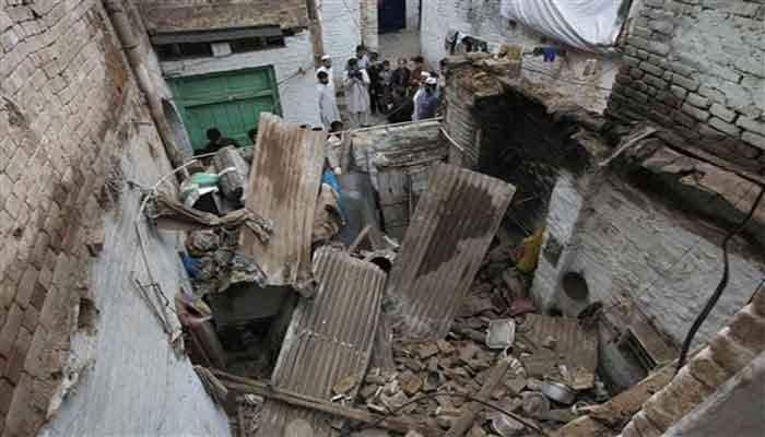 6.2 magnitude quake rocks Pakistan