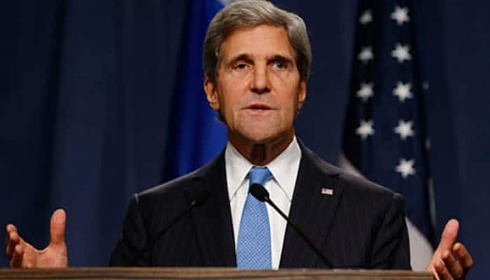 John Kerry in Abu Dhabi for talks on Syria peace plan