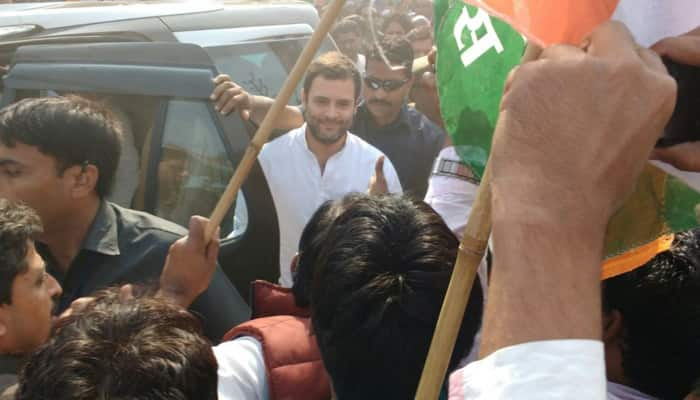 PM Narendra Modi on foreign trip, but I&#039;m here with you: Rahul Gandhi to UP farmers