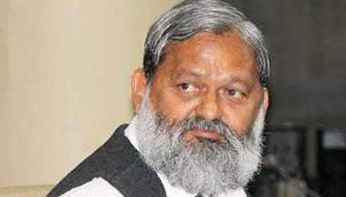 &#039;Get out!&#039; Haryana Sports Minister Anil Vij tells woman IPS officer, she stays put 