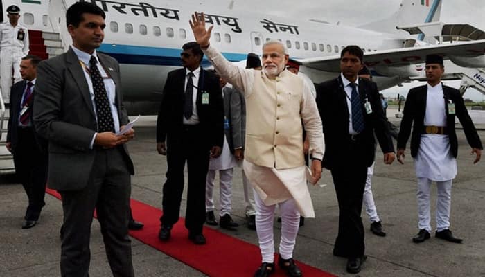 PM Modi leaves for Paris to take part in Climate Conference