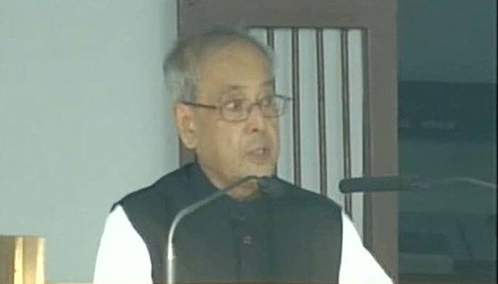 Real dirt of India lies not on streets but in our minds: President Pranab 