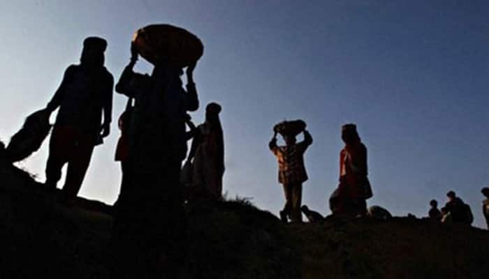 Govt to start electronic transfer of MGNREGA wages from 2016