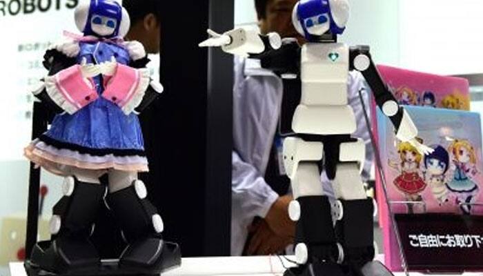 Japan shows off disaster-response robots at android fair