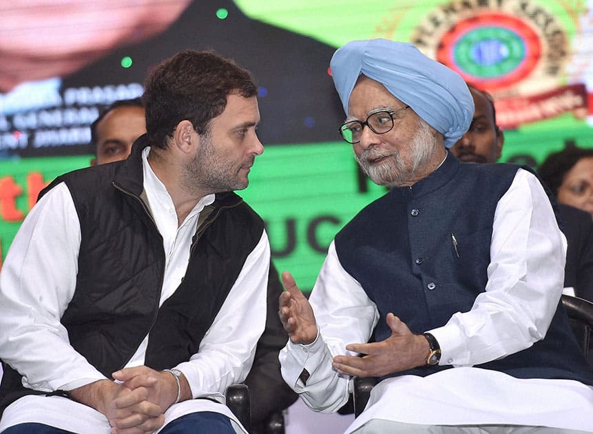 Congress Vice President Rahul Gandhi with former prime minister Manmohan Singh at the 31st Plenary Session of Indian National Trade Union Congress (INTUC) at the Talkatora Stadium in New Delhi.