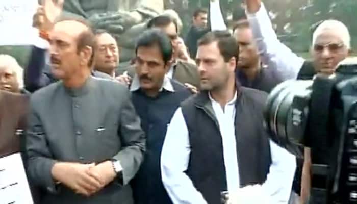 Rahul Gandhi leads Congress&#039; protest against VK Singh in Parliament