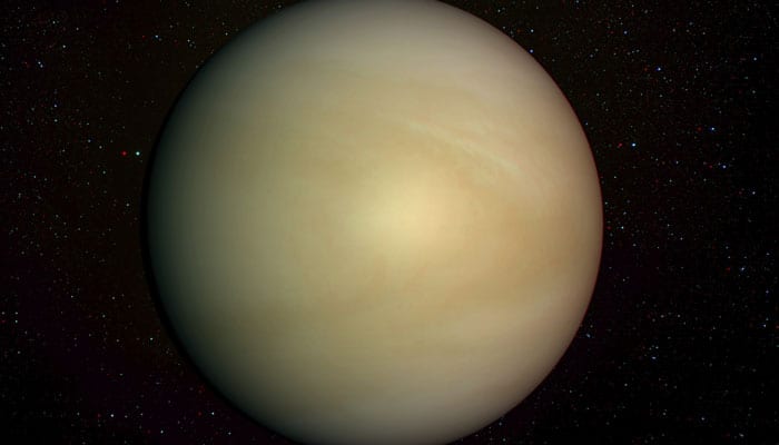 Japanese probe fires thrusters to enter Venus&#039;s orbit