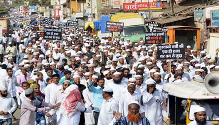Why are over 1 lakh Muslims demanding death for Kamlesh Tiwari
