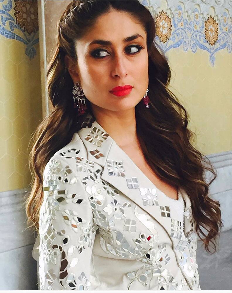 Kareena from the set of the Bazaar Bride photoshoot -twitter	