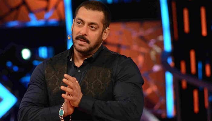 Salman Khan, Mouni Roy’s hilarious act will leave you in splits- Watch video