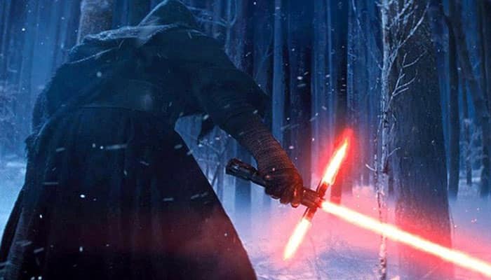 Star Wars fan? Here&#039;s how you can add a lightsaber to your Facebook profile picture 