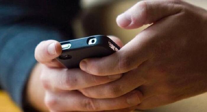 Poenvideos Com - Want to watch porn videos on mobiles â€“ Think twice | World News | Zee News