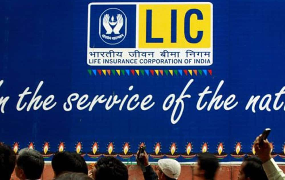 4. LIC (Brand value: Rs 22,894 crores)