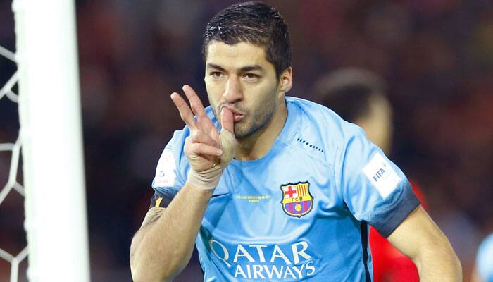 Club World Cup: Luis Suarez grabs hat-trick as Barcelona stroll into final