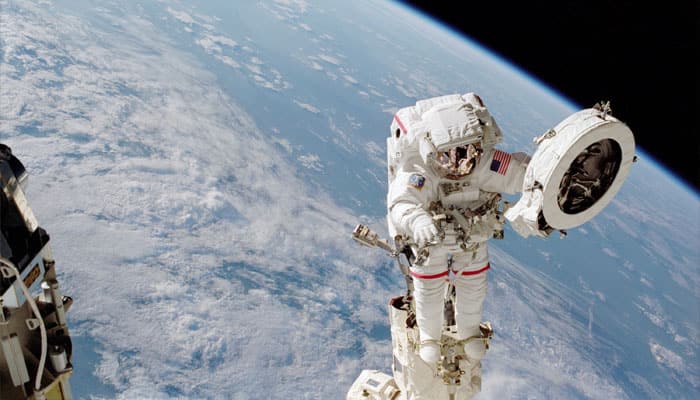 NASA astronauts set for last spacewalk of 2015