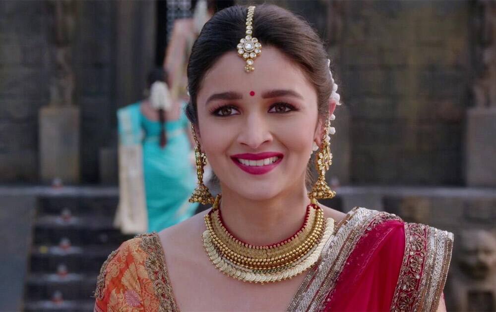 9. Alia Bhatt