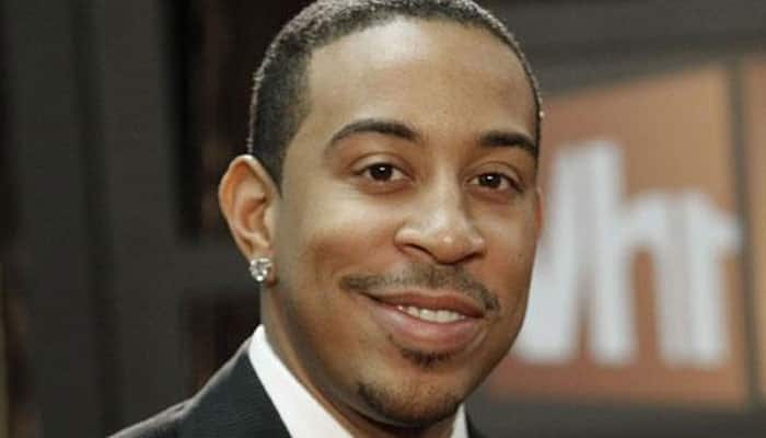 Ludacris turns Santa for Children&#039;s hospital