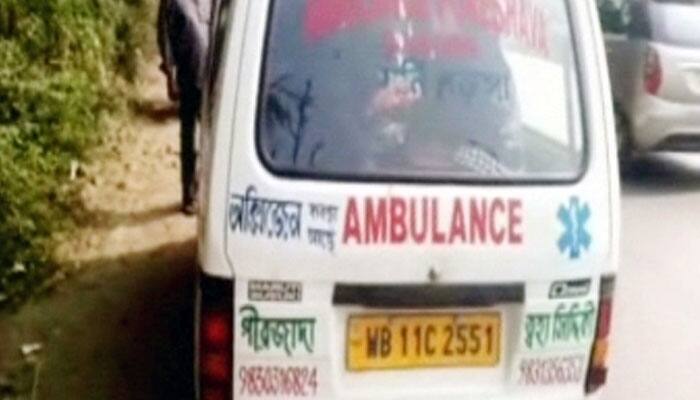 Ambulance carrying heart victim made to wait for Mamata Didi&#039;s convoy