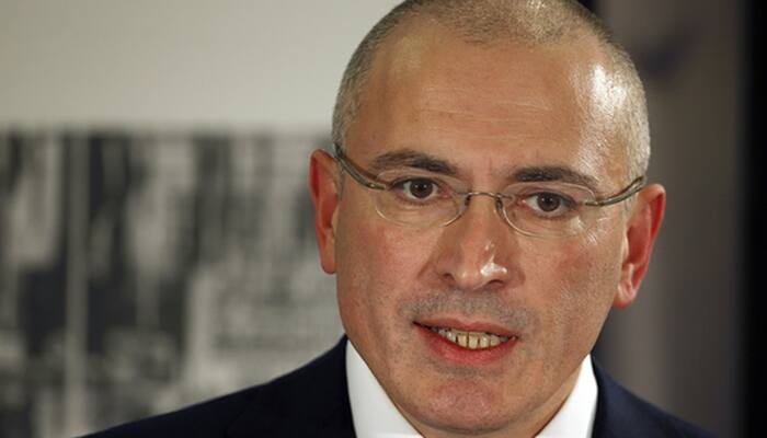 Russia issues arrest warrant for Putin critic Khodorkovsky