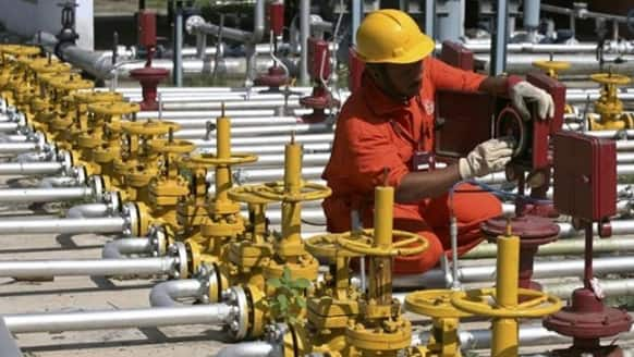 7. ONGC: Anunual revenue of Rs 1,65,161 crore